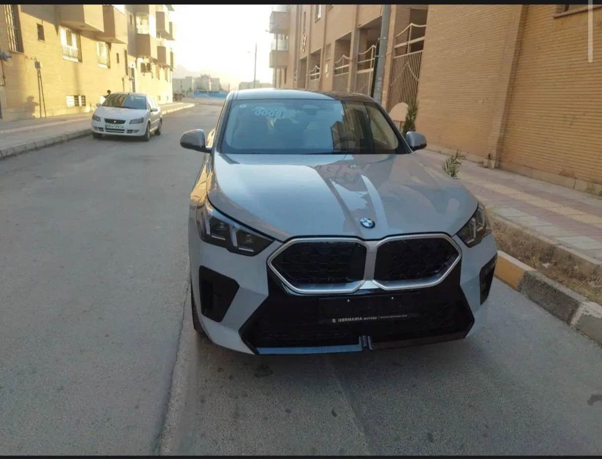 BMW x2