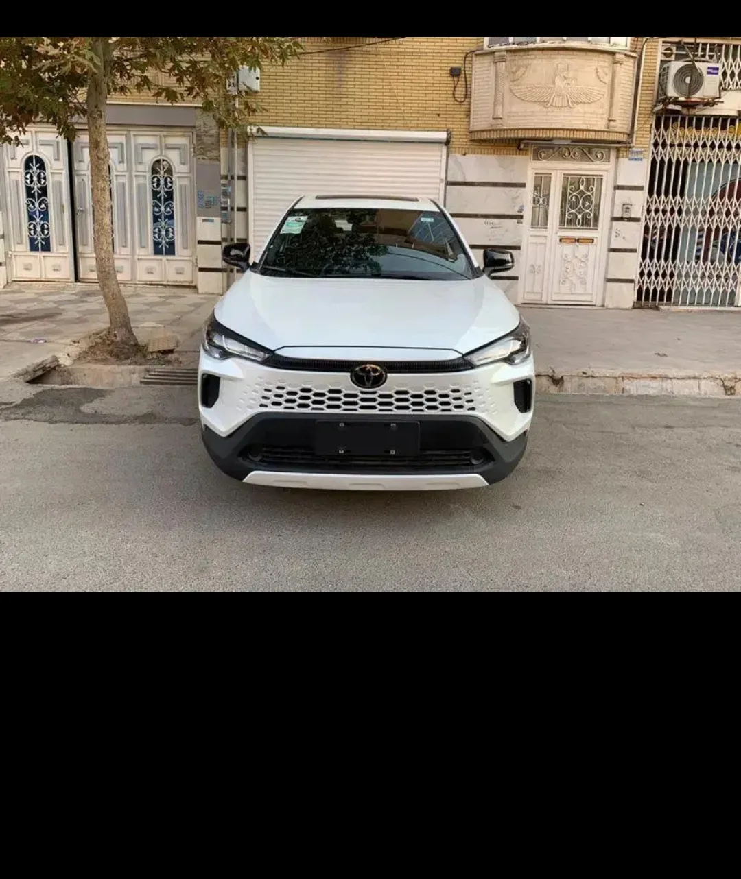 کرولا کراس